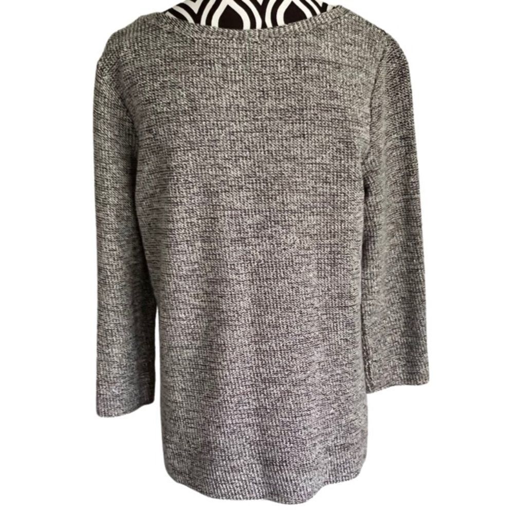 Great 🎉condition LOFT sparkle gray crew neck sweater in Small - Picture 4 of 9